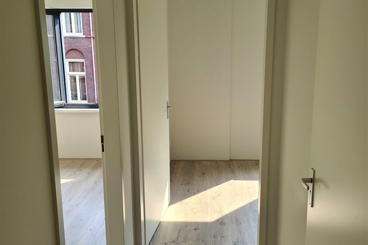 View photo 12 of Bongerdstraat 15-C