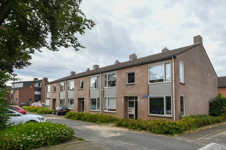 Bekijk foto 2 van Mulderstraat 16