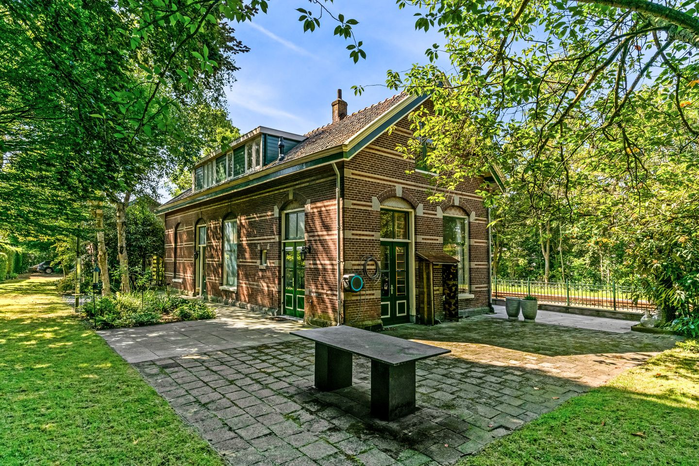 Foto 1 van Dorpsstraat 85