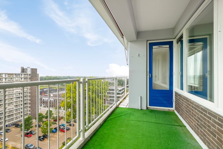 View photo 7 of Louis Raemaekersstraat 297