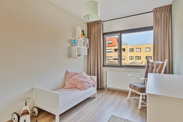 Foto 3 van Oostmeerlaan 100