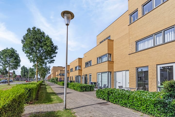 Foto 4 van Oostmeerlaan 100