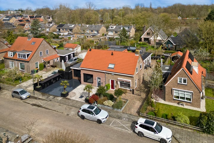 Bekijk foto 37 van Lindenlaan 19