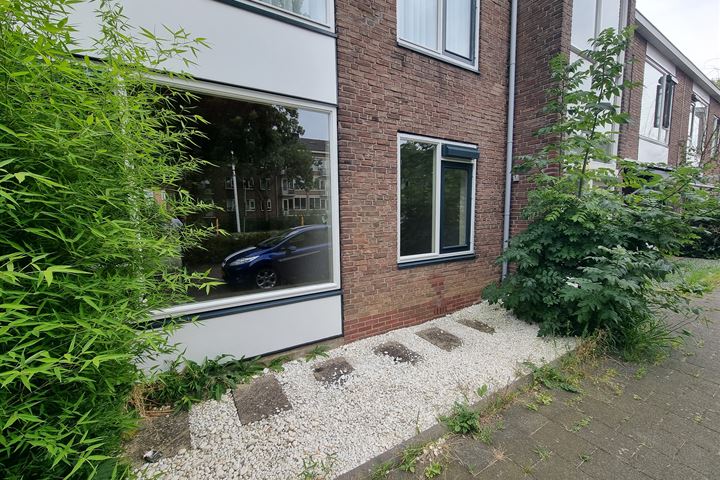 View photo 7 of Witte de Withstraat 13