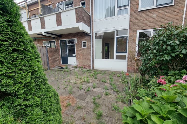 View photo 24 of Witte de Withstraat 13