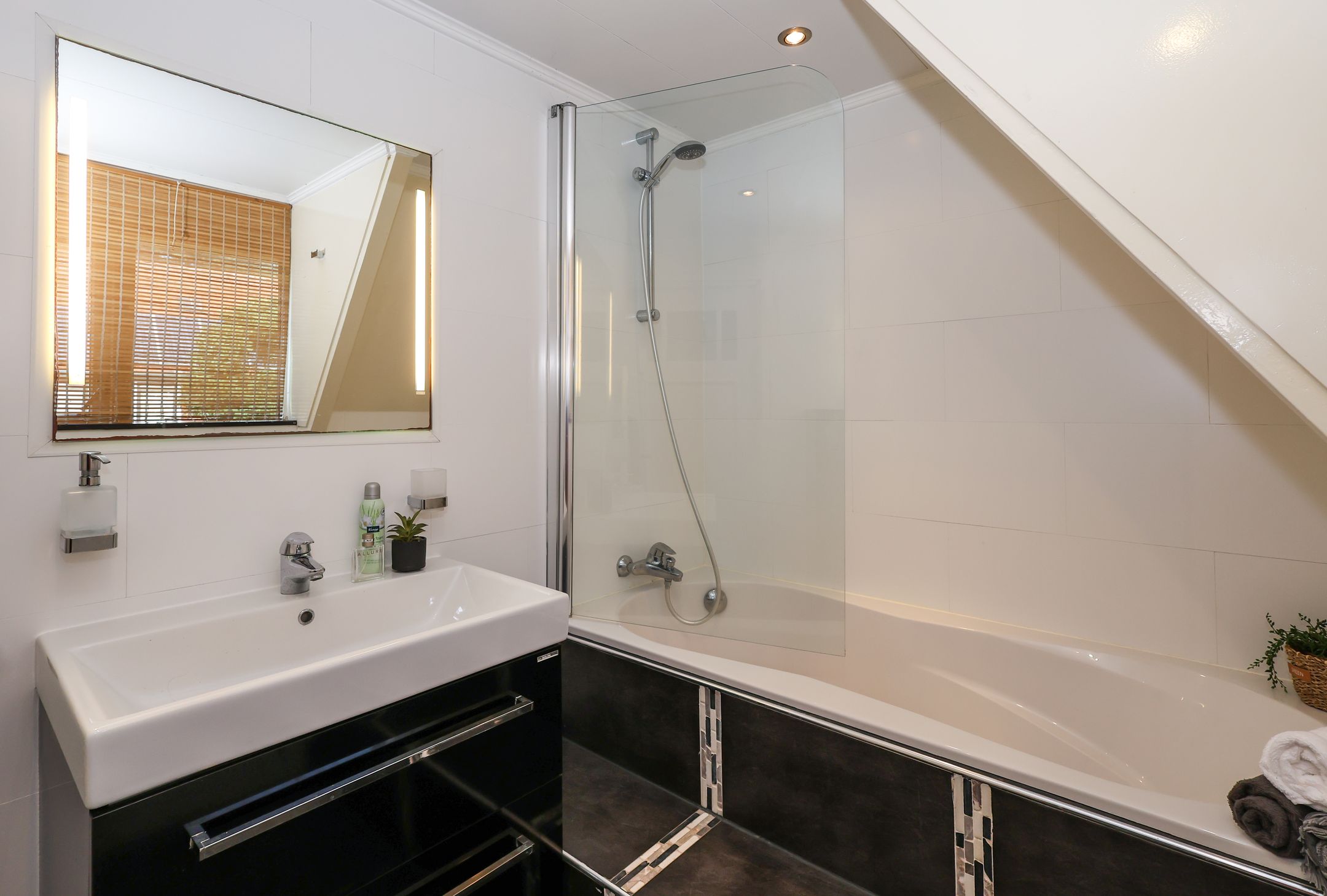 Photo 42 of Zwartelaan 6