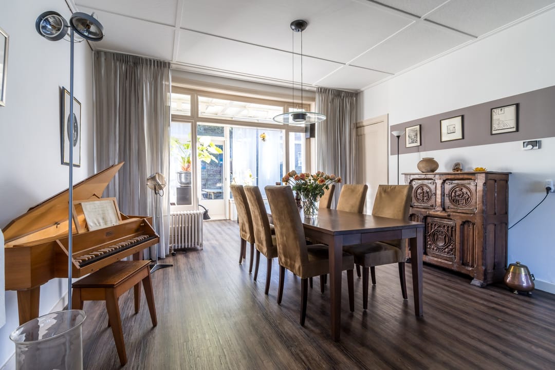 Foto 8 van Burgemeester de Raadtsingel 8*