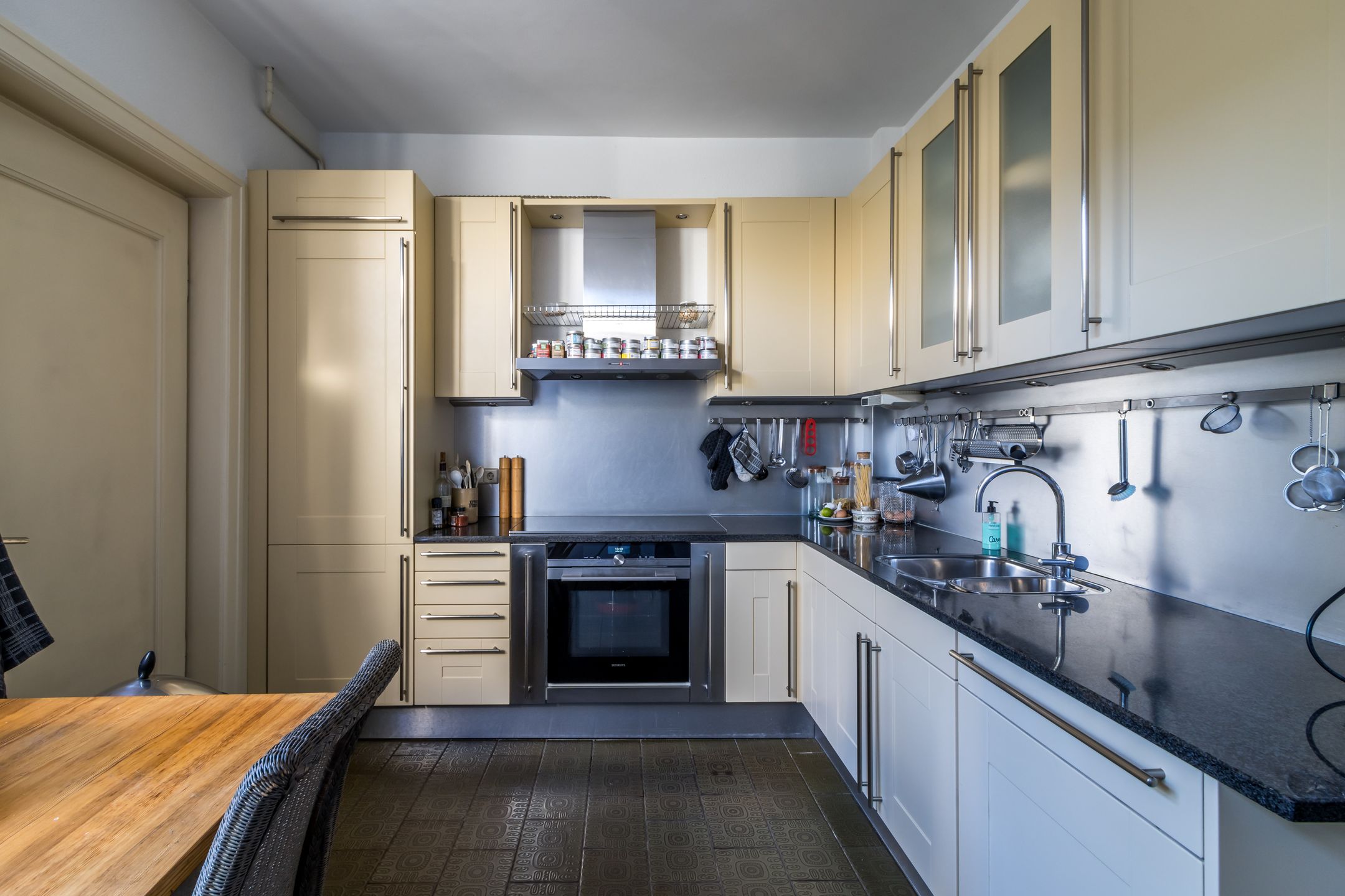 Foto 15 van Burgemeester de Raadtsingel 8*