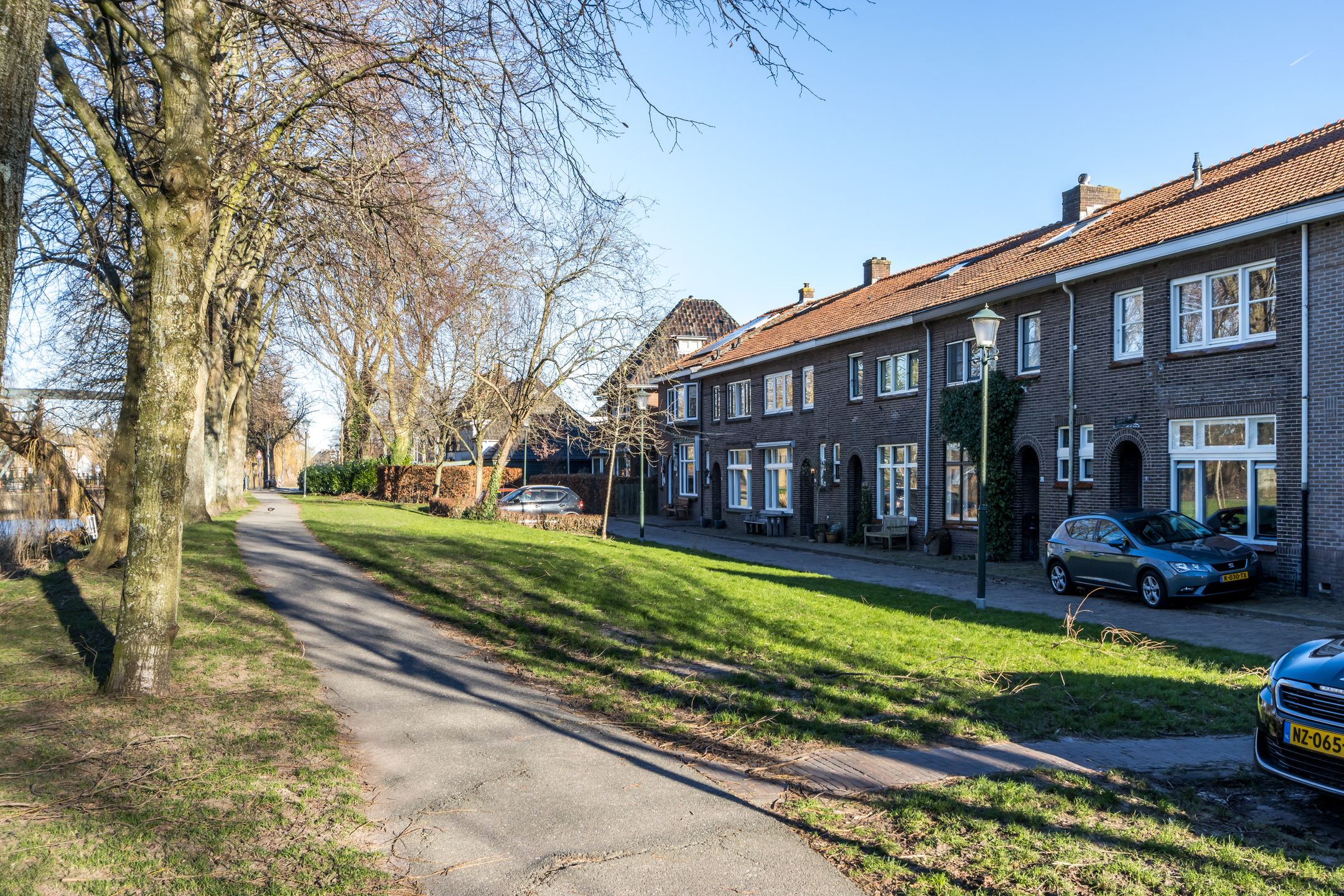 Foto 27 van Burgemeester de Raadtsingel 8*