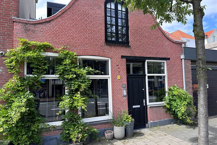 View photo 1 of Elandstraat 127