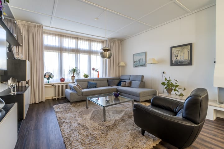 Photo 2 of Dwarsstraat 4