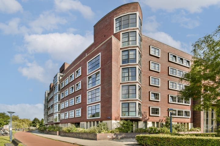 Foto 1 van Afroditekade 180-B