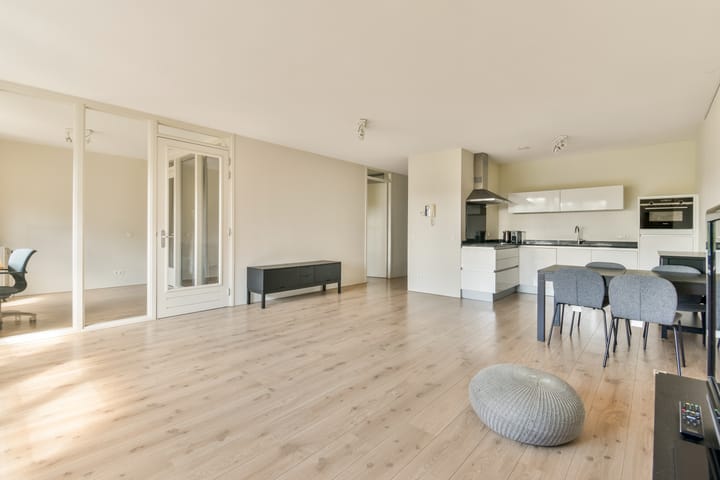 Foto 2 van Afroditekade 180-B