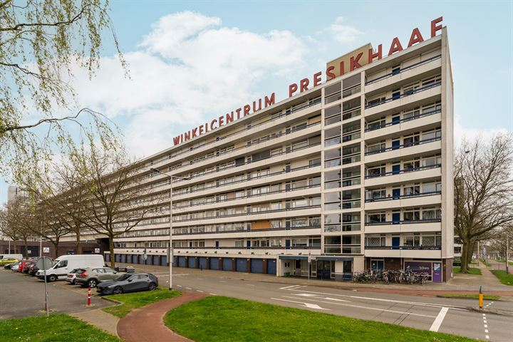 Bekijk foto 1 van Gildemeestersplein 188