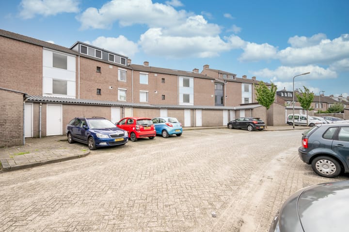 Photo 22 of Sint Sebastiaanstraat 39