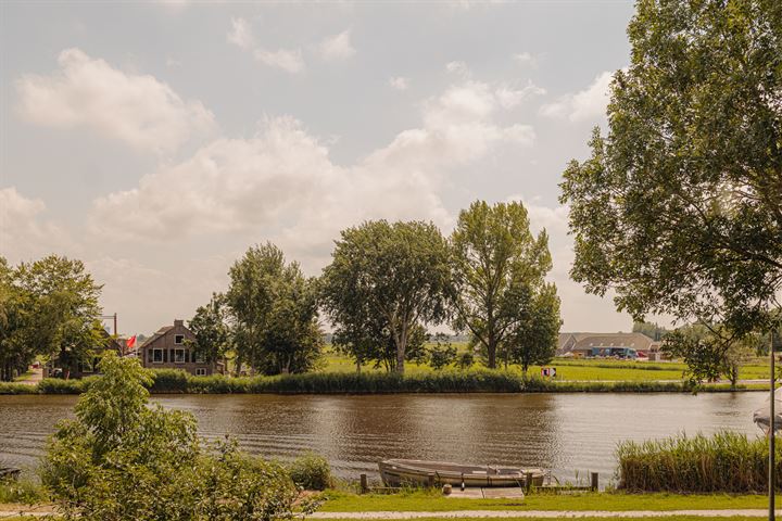 Bekijk foto 17 van Amsteldijk Noord 105