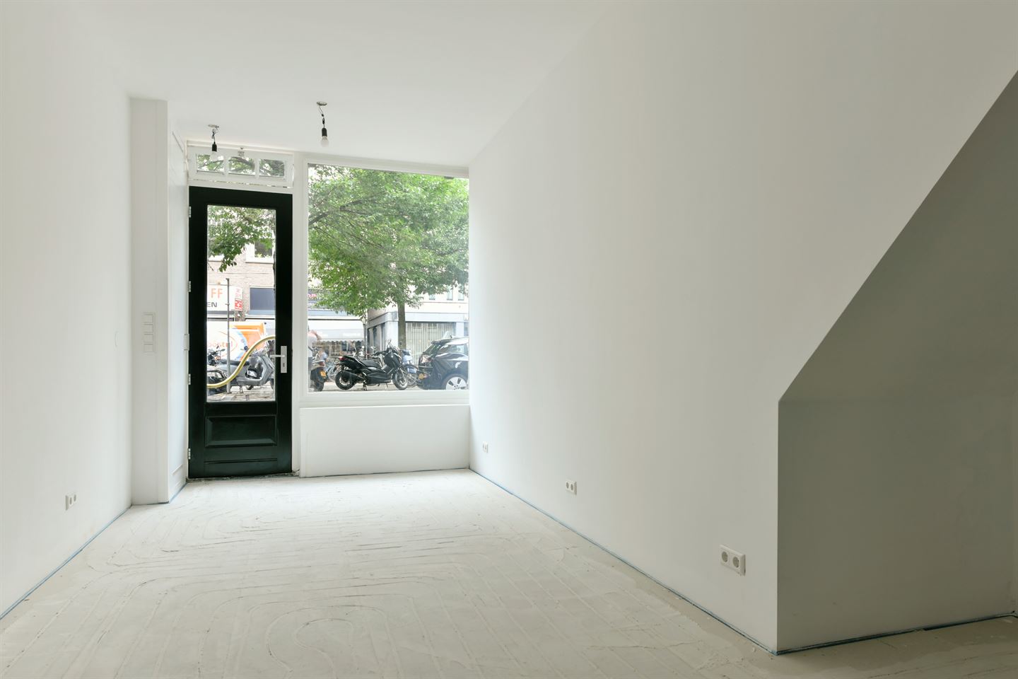 View photo 3 of Elandsgracht 67 H