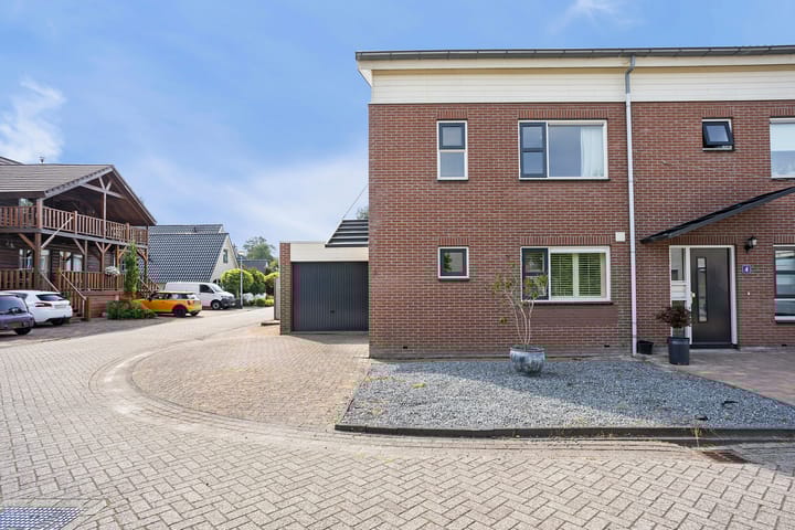 Foto 4 van Helmkruid 6