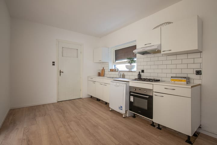 Foto 2 van Haanraderstraat 35