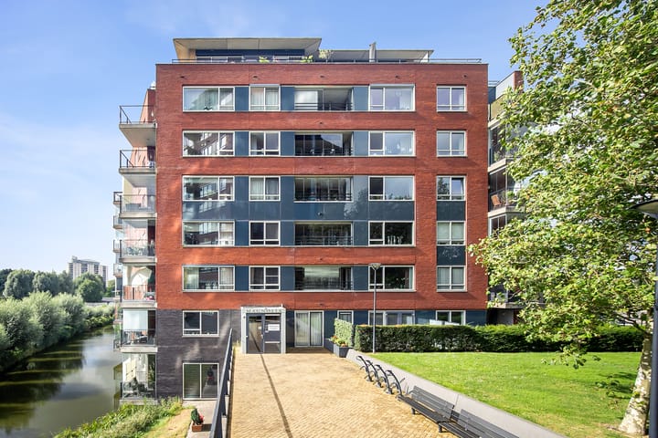 Foto 1 van Thetfordstraat 108