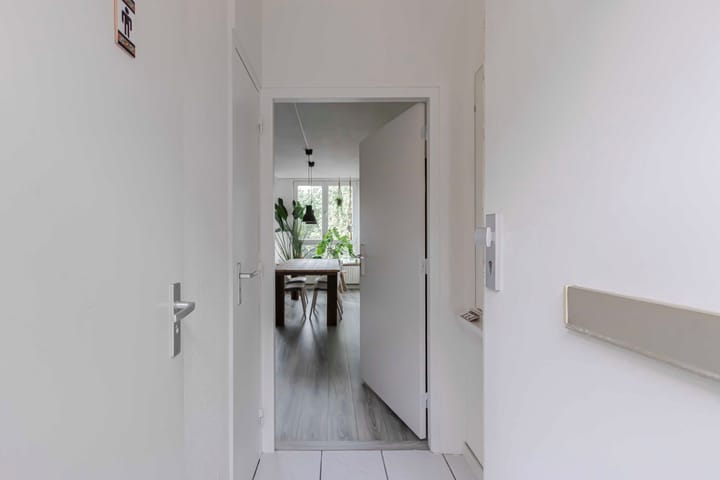 Photo 7 of Hoogzwanenstraat 114