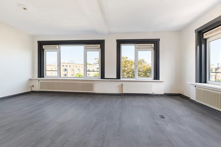 Foto 2 van Pleinweg 180-D