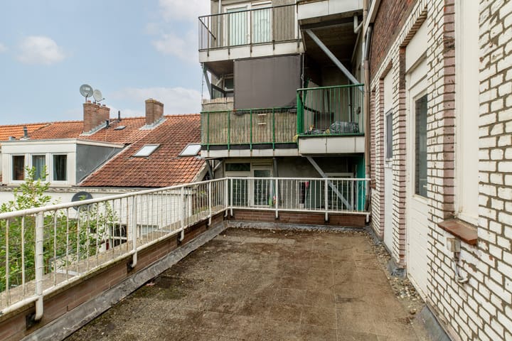 Photo 15 of Lange Hilleweg 63-A