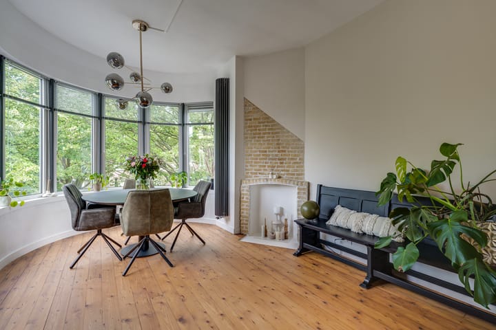 Foto 5 van Caan van Necklaan 202