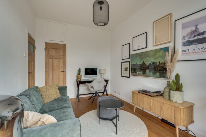 Foto 24 van Caan van Necklaan 202