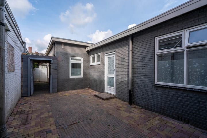 Foto 5 van Middenweg 16