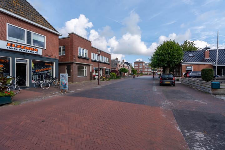 Foto 22 van Middenweg 16