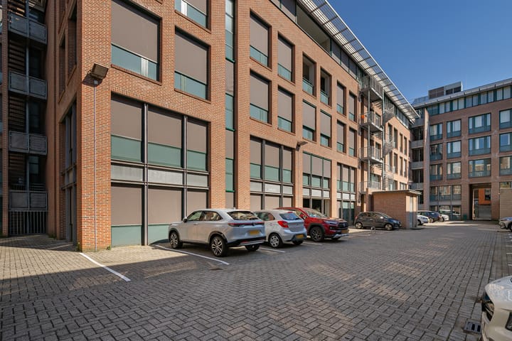 Foto 24 van Stationstraat 53