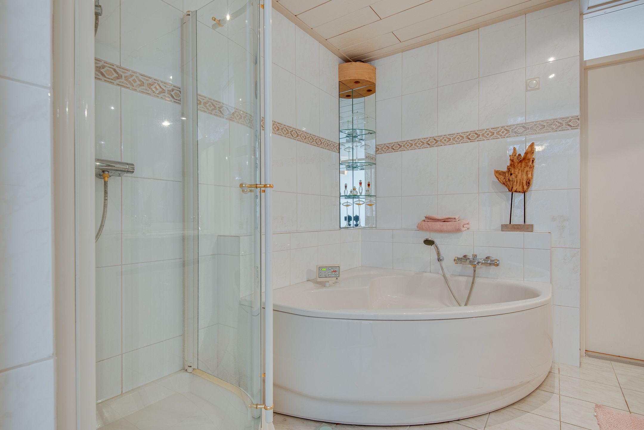 Foto 24 van Zuidwal 9