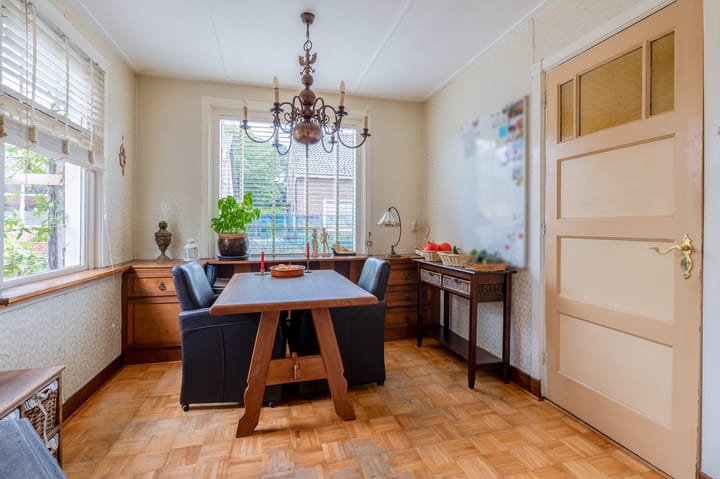 Photo 11 of Sint Odulphusstraat 4