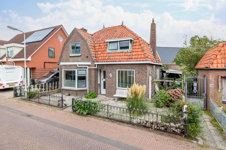 Photo 1 of Sint Odulphusstraat 4
