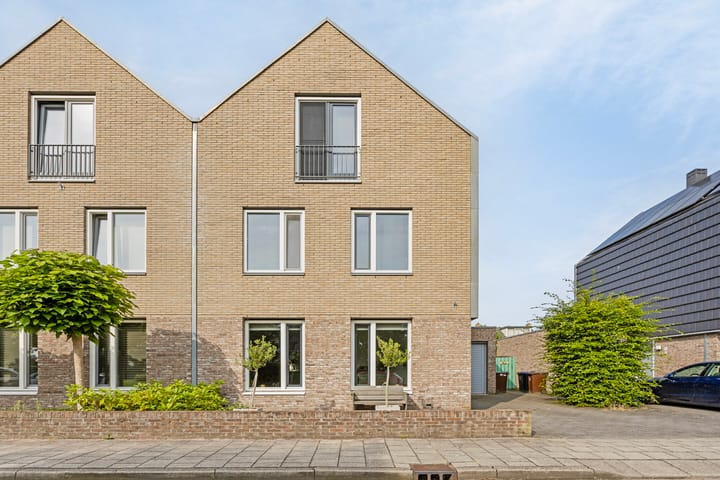 Foto 42 van Elfstedenplantsoen 7