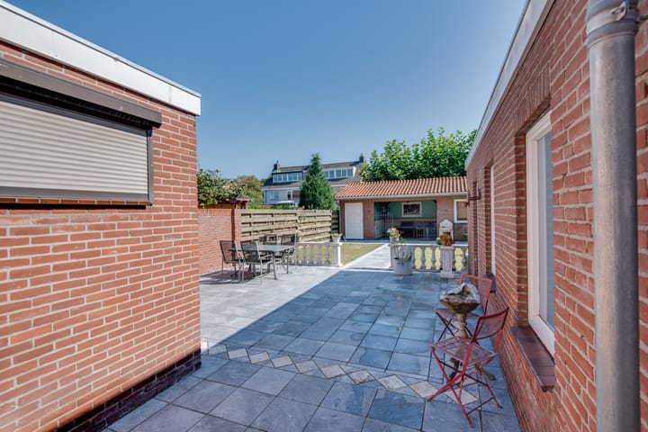 Foto 16 van van Immerseelstraat 14