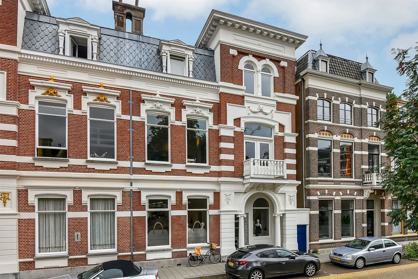 Bekijk foto 1 van Emmastraat 73