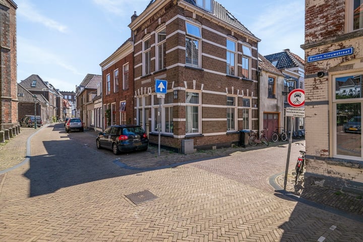 Bekijk foto 54 van Buiten Nieuwstraat 60