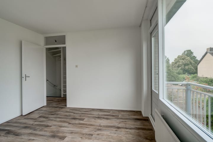 Foto 30 van Iepenlaan 83