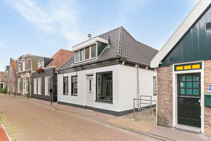 Bekijk foto 1 van Langebuurt 18