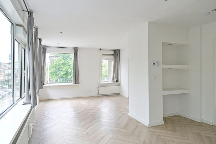 Foto 9 van Nobelstraat 131-02