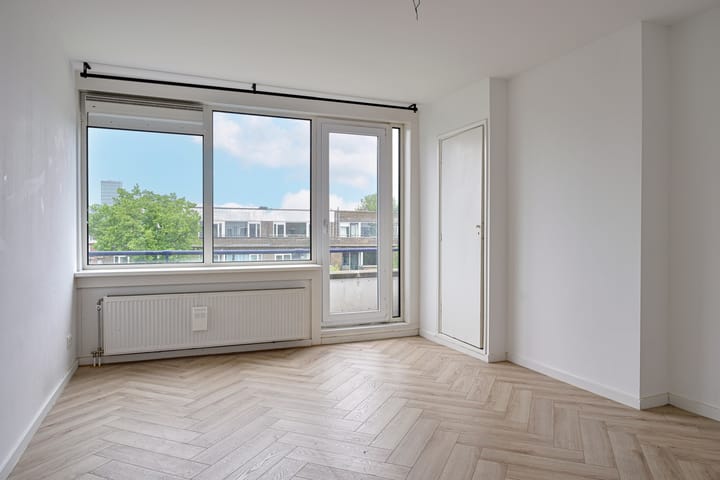 Foto 18 van Nobelstraat 131-02