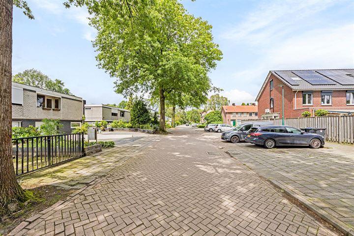 Bekijk foto 42 van Venusstraat 22