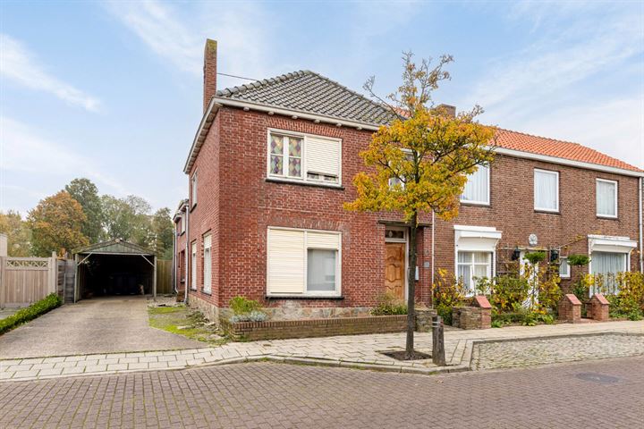 Bekijk foto 1 van Brieversstraat 49