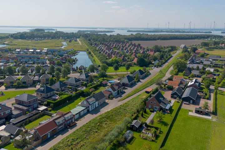 Bekijk foto 33 van Zuiddijk 51