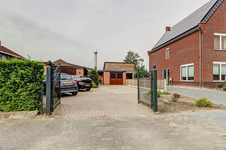 View photo 22 of Almeloseweg 188