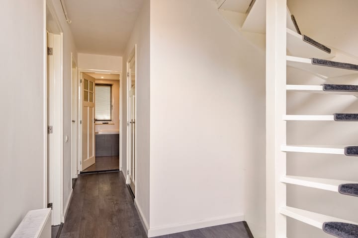 Foto 16 van Narcislaan 34