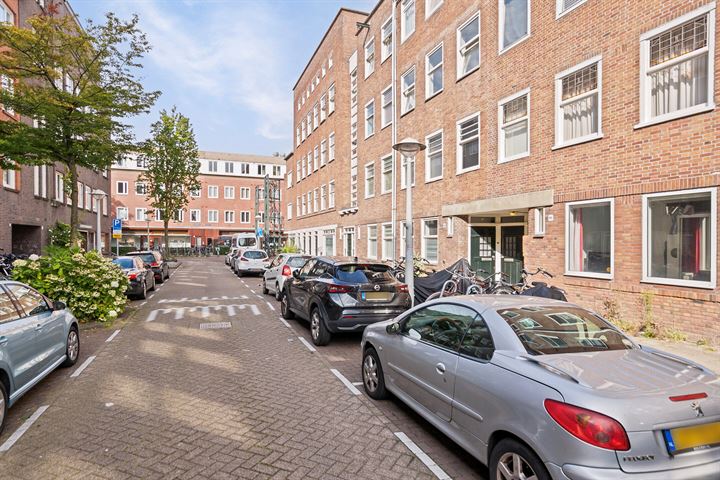 View photo 19 of Bartholomeus Diazstraat 52-H