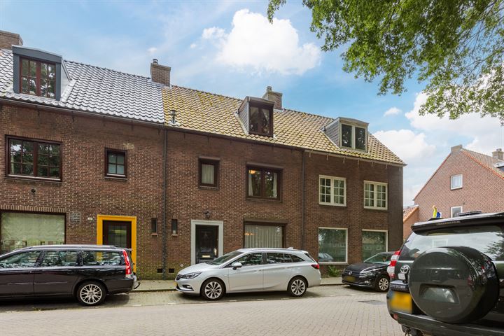 Bekijk foto 38 van Reigerstraat 14